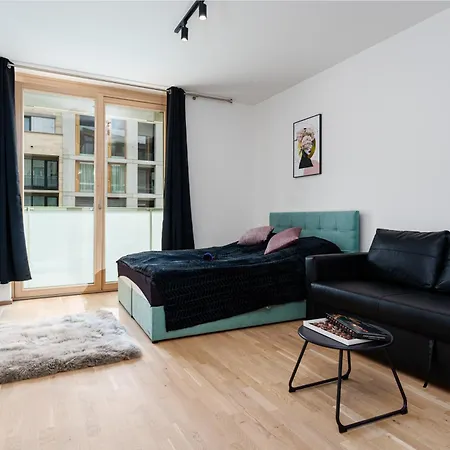 New Town Elegance Apartman *